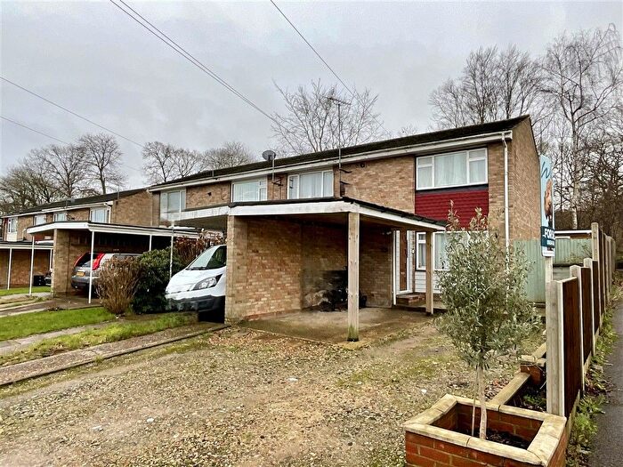 2 Bedroom End Terrace House For Sale In Trelawn Crescent, Lords Wood, Chatham, Kent, ME5