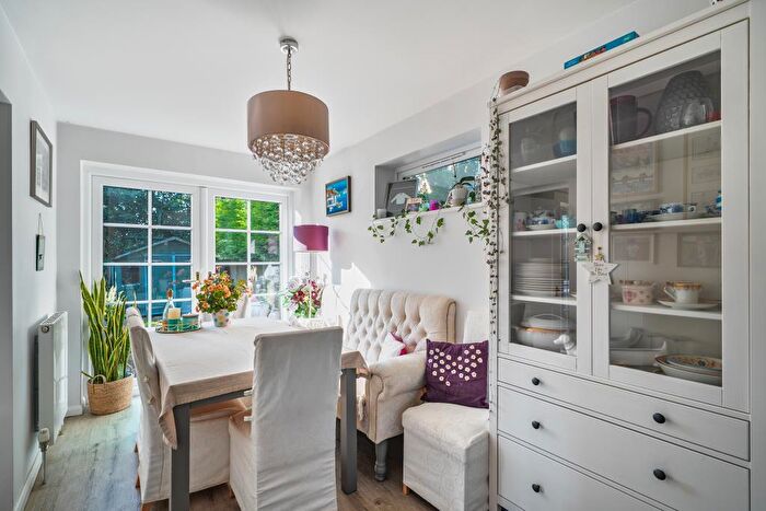 5 Bedroom Detached House For Sale In Woking, Surrey, GU22