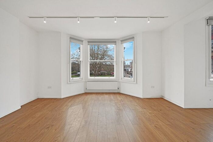 1 Bedroom Flat To Rent In Charlton Road, Greenwich, SE3