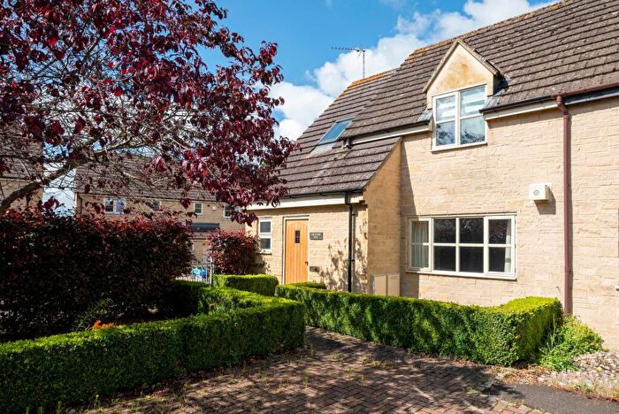 2 Bedroom Semi Detached House To Rent In Primrose Court, Moreton-In-Marsh, GL56