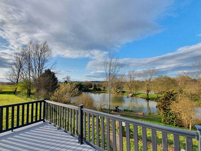2 Bedroom Caravan For Sale In Yafforth Road, Northallerton, DL7
