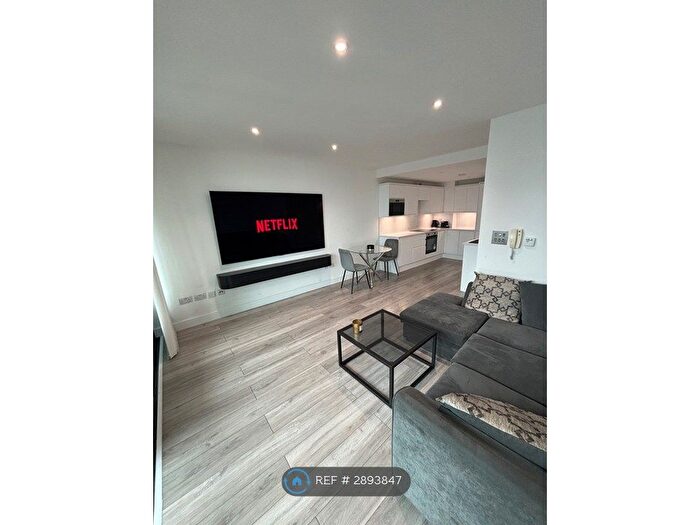 1 Bedroom Flat To Rent In Beetham Tower, Manchester City, M3
