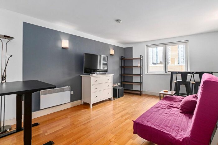 1 Bedroom Flat For Sale In Plumbers Row, Aldgate, E1