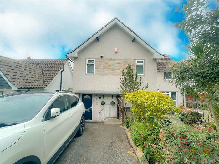 3 Bedroom Flat For Sale In Cecil Road, Weston-Super-Mare, BS23