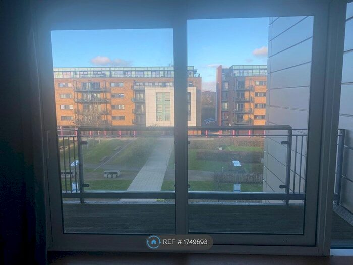 1 Bedroom Flat To Rent In Ferry Court, Cardiff, CF11