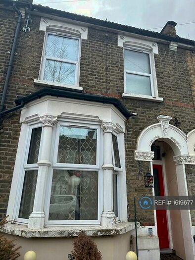 2 Bedroom Detached House To Rent In Sutton Court Road, London, E13
