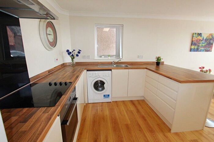 1 Bedroom Flat To Rent In Shore Street, Dunbar, EH42