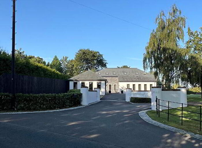 5 Bedroom Detached House For Sale In Dromara Road, Hillsborough, BT26