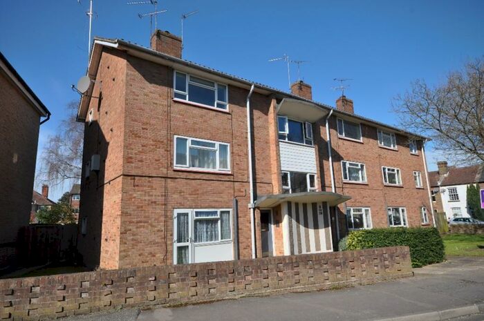 1 Bedroom Apartment To Rent In Baker Street, Chelmsford, Essex, CM2