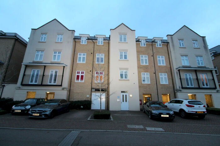 1 Bedroom Apartment To Rent In Macintosh Street, Bromley, BR2