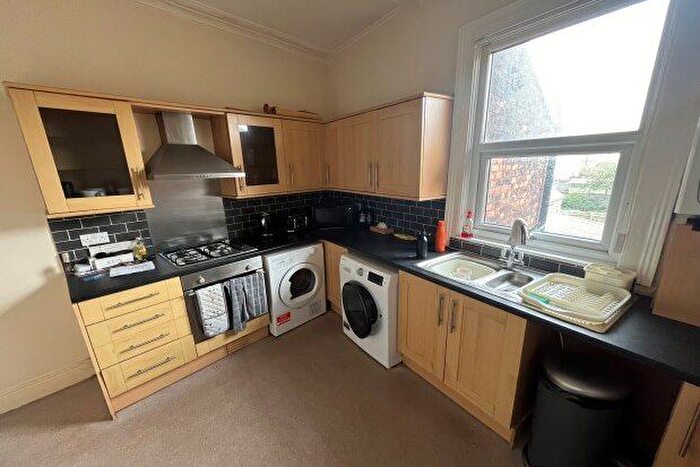 2 Bedroom Flat To Rent In Bridge Road, Liverpool, L23