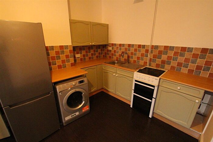 1 Bedroom Flat To Rent In Wellingborough Road, Northampton, NN1