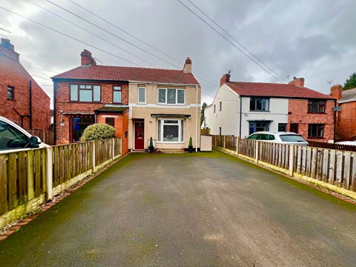 3 Bedroom Semi Detached House For Sale In Gate House Lane, Auckley, Doncaster, DN9