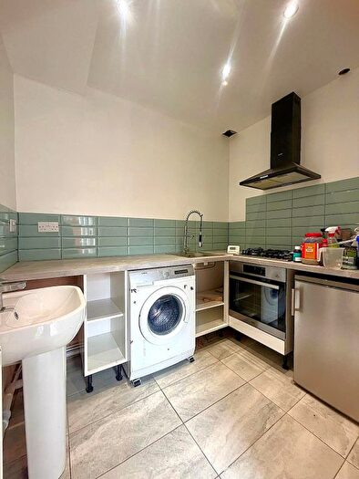Studio To Rent In Cowbridge Road East, Cardiff, CF5
