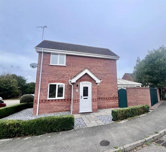2 Bedroom House To Rent In Bradley Close, Louth, LN11
