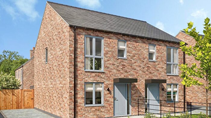 2 Bedroom Semi-Detached House To Rent In Forest Way, Market Rasen, LN8