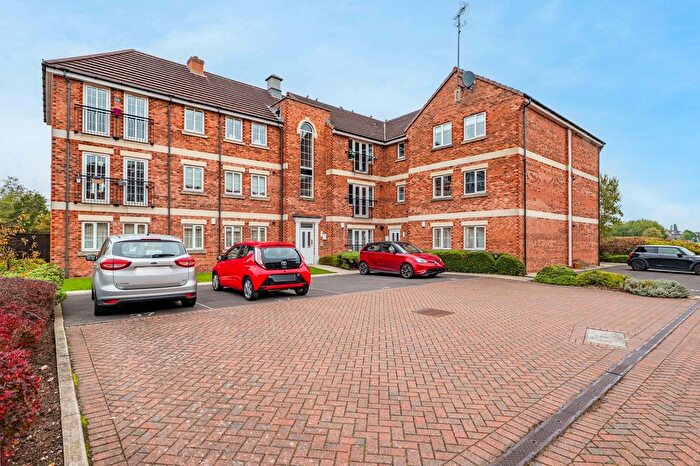 2 Bedroom Flat For Sale In Greenacre Close, Sheffield, S12