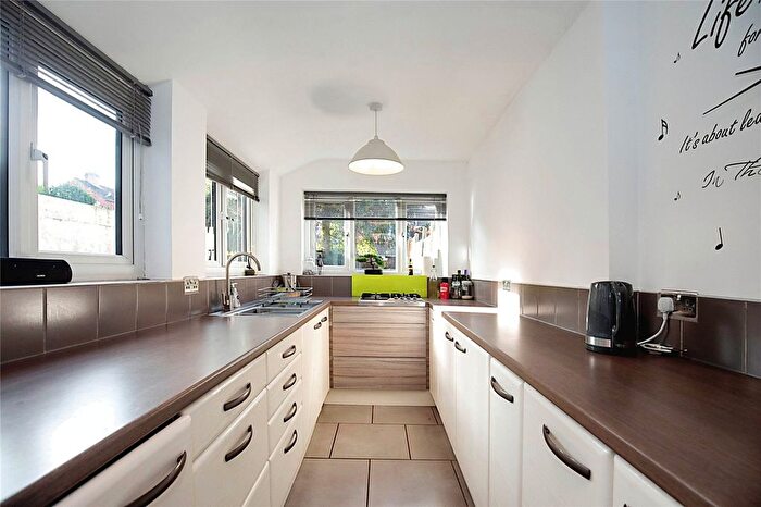 3 Bedroom Terraced House For Sale In Mount Street, Coventry, West Midlands, CV5