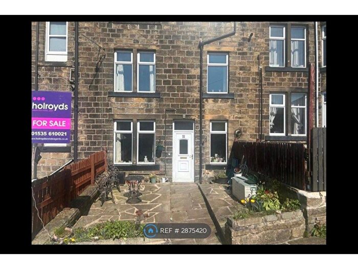 2 Bedroom Terraced House To Rent In Oak St, Keighley, BD22