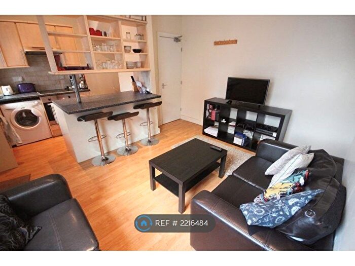 3 Bedroom Terraced House To Rent In Granby Street, Leeds, LS6