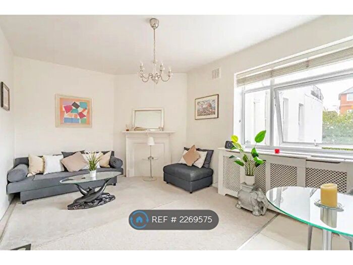1 Bedroom Flat To Rent In Old Church Street, Chelsea, SW3