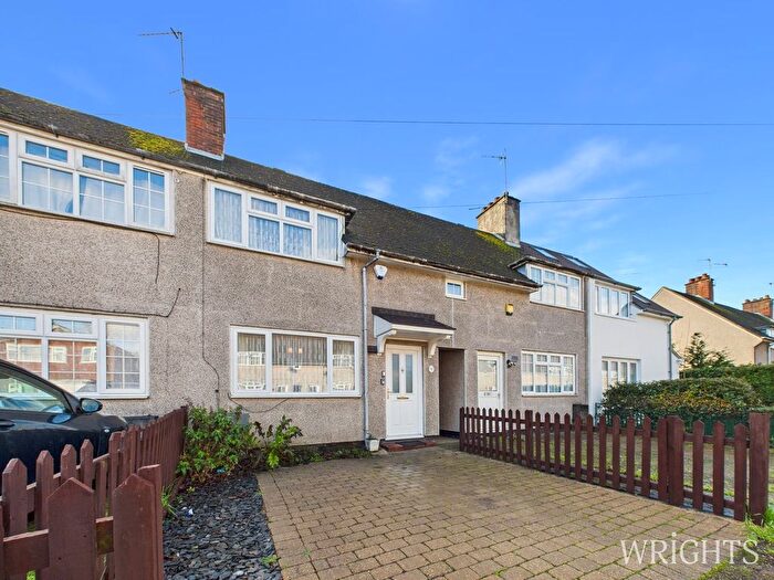 2 Bedroom Terraced House For Sale In Cecil Crescent, Hatfield, AL10