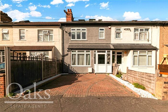 4 Bedroom Terraced House To Rent In Eveline Road, Mitcham, CR4