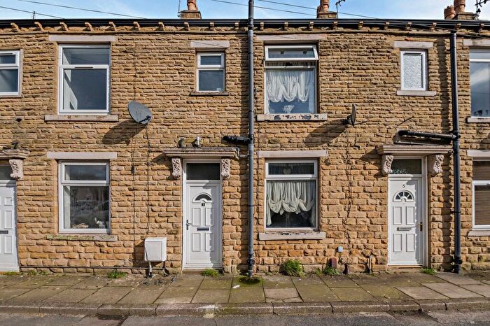 2 Bedroom Terraced House For Sale In Dawson Street, Bradford, BD4