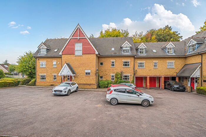 2 Bedroom Flat To Rent In Watford Road, Croxley Green, Rickmansworth, WD3