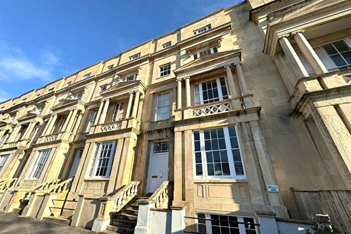 3 Bedroom Flat To Rent In Evelyn Court, Malvern Road, Cheltenham, GL50