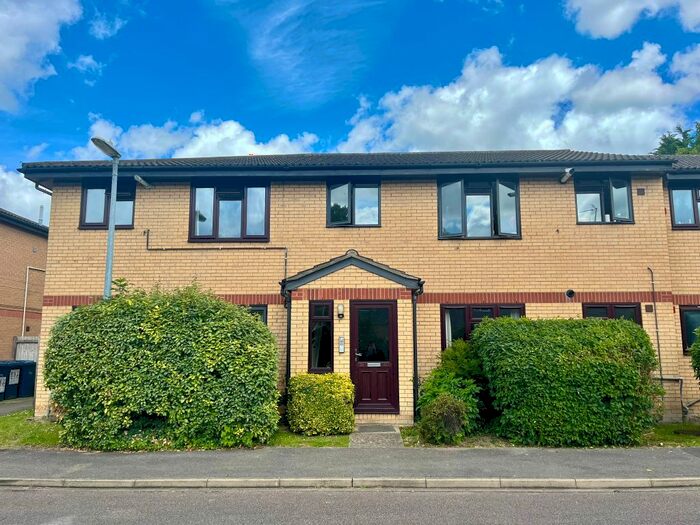 2 Bedroom Flat To Rent In Stanley Court, Stanley Road, Cambridge, CB5