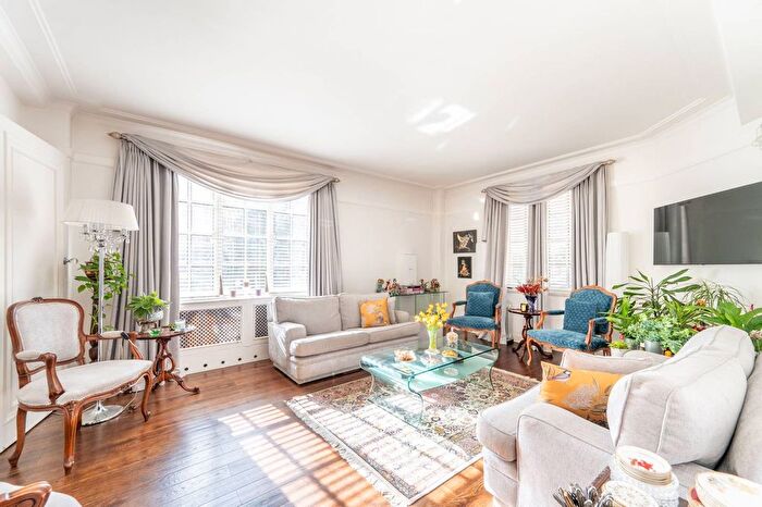 3 Bedroom Flat For Sale In Maida Vale, Maida Vale, London, W9