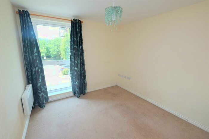 2 Bedroom Flat For Sale In Vacant Flat |, BS3