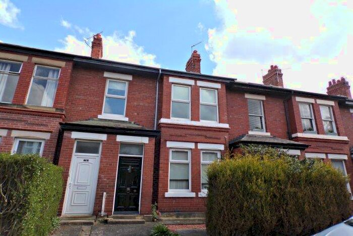 2 Bedroom Flat To Rent In Hyde Terrace, Newcastle Upon Tyne, NE3