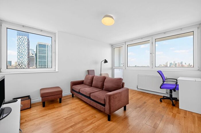 1 Bedroom Flat To Rent In Kipling Estate, London, SE1