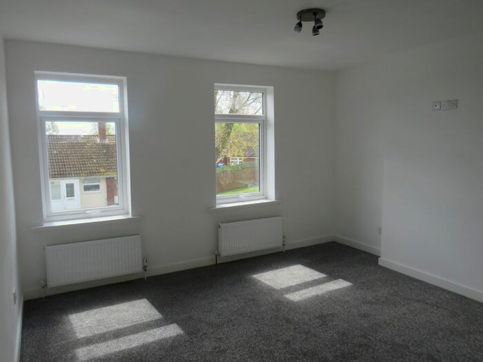 1 Bedroom Flat To Rent In High Street, Cheslyn Hay, Walsall, WS6