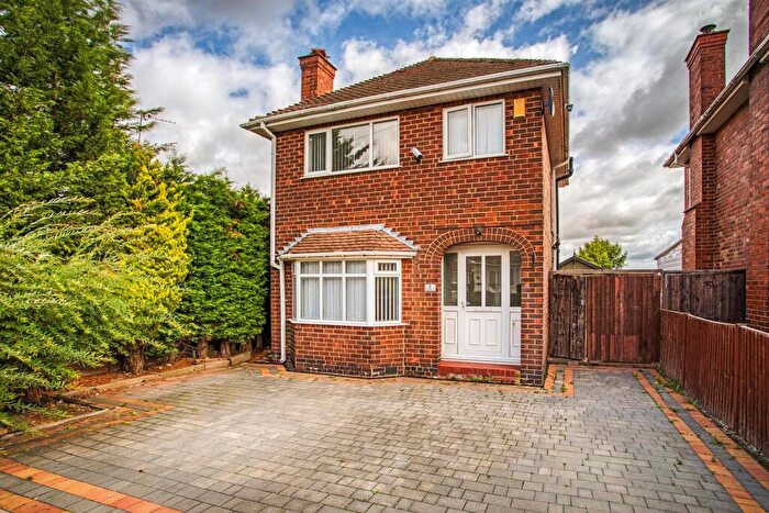3 Bedroom Detached House For Sale In Hillcreste Drive, Chellaston, Derby, DE73