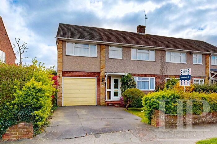 4 Bedroom Semi-Detached House For Sale In Church Lane, Copthorne, RH10