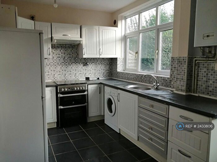 3 Bedroom Terraced House To Rent In Boundary Road, Sheffield, S2
