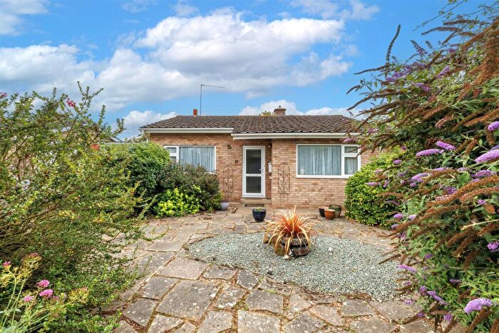 2 Bedroom Detached Bungalow For Sale In Chichester Road, Halesworth, IP19