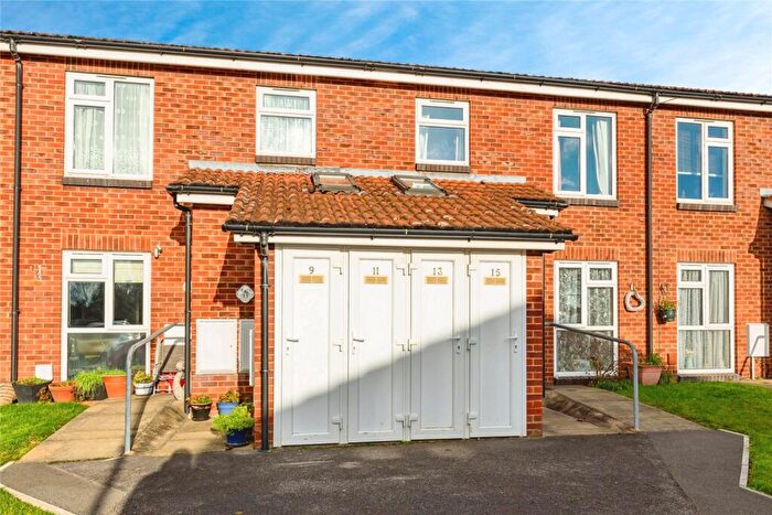 1 Bedroom Apartment For Sale In Constable View, North Springfield, CM1