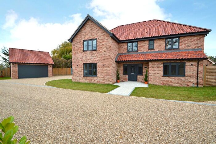 4 Bedroom Detached House For Sale In The Green, Wickham St. Paul, Essex, CO9