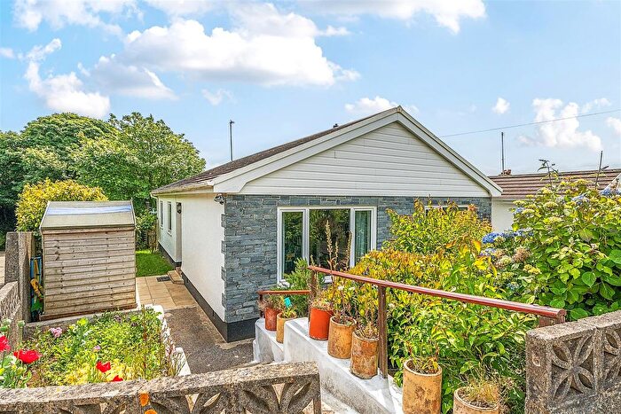 3 Bedroom Bungalow For Sale In Penmeneth, Trewennack, Helston, TR13