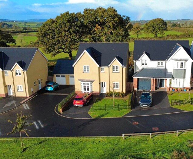 4 Bedroom Detached House For Sale In Tavistock, Devon, PL19