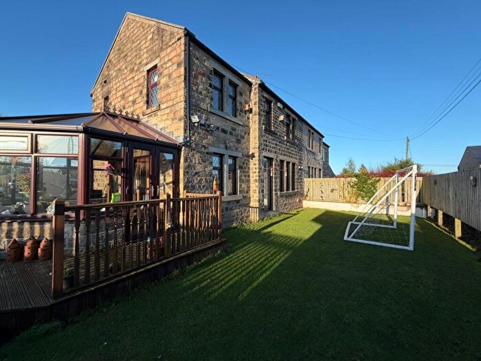 4 Bedroom Semi-Detached House For Sale In Cross Lane, Stocksmoor, Huddersfield, HD4