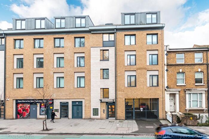 2 Bedroom Flat To Rent In Camberwell New Road London, SE5