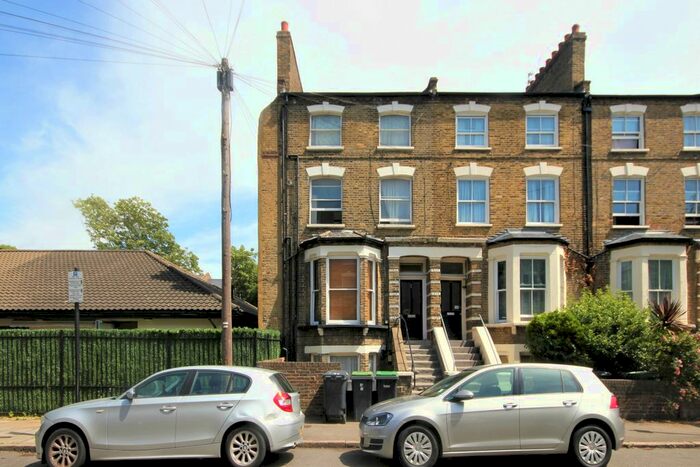 1 Bedroom Flat To Rent In Ennis Road, London, N4