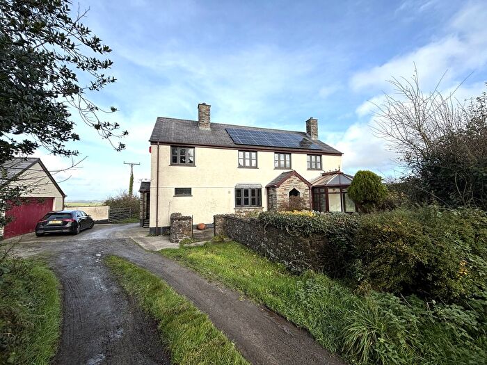 5 Bedroom Farmhouse To Rent In Stourscombe Farmhouse, Launceston, PL15