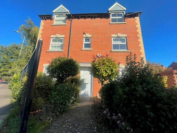 4 Bedroom House To Rent In Nero Way, North Hykeham, Lincoln, LN6