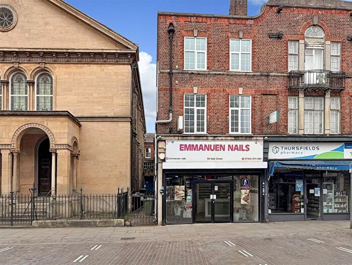 2 Bedroom Flat To Rent In Gold Street, Kettering, NN16